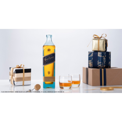 Johnnie Walker Blue with 2 Crystal Glasses 750ml